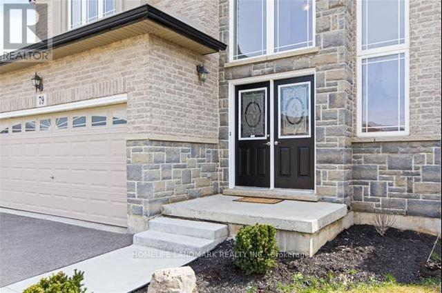 79 Davinci Boulevard, Hamilton, Ontario  L9B 0C4 - Photo 2 - X12457949