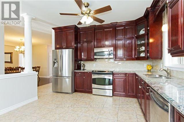 79 Davinci Boulevard, Hamilton, Ontario  L9B 0C4 - Photo 7 - X12457949