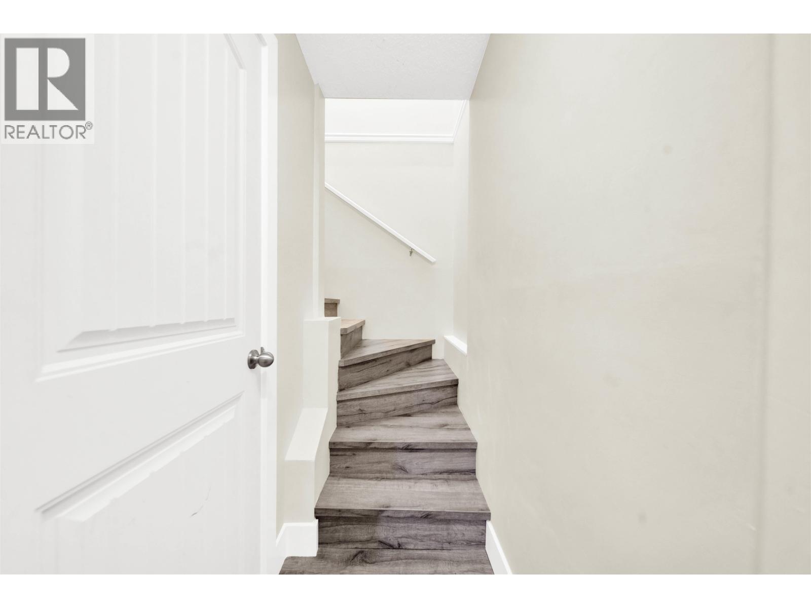 21028 119 Avenue, Maple Ridge, British Columbia  V2X 7N7 - Photo 5 - R3057492