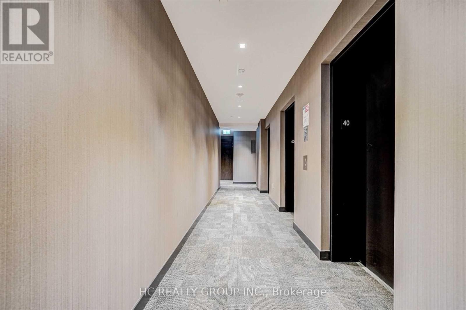 4001 - 1 Yorkville Avenue, Toronto, Ontario  M4W 0B1 - Photo 2 - C12457960