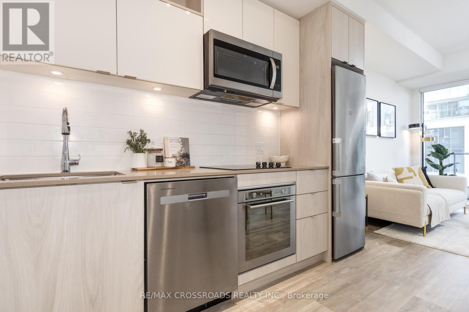 822 - 60 Princess Street, Toronto, Ontario  M5A 2C7 - Photo 12 - C12457965