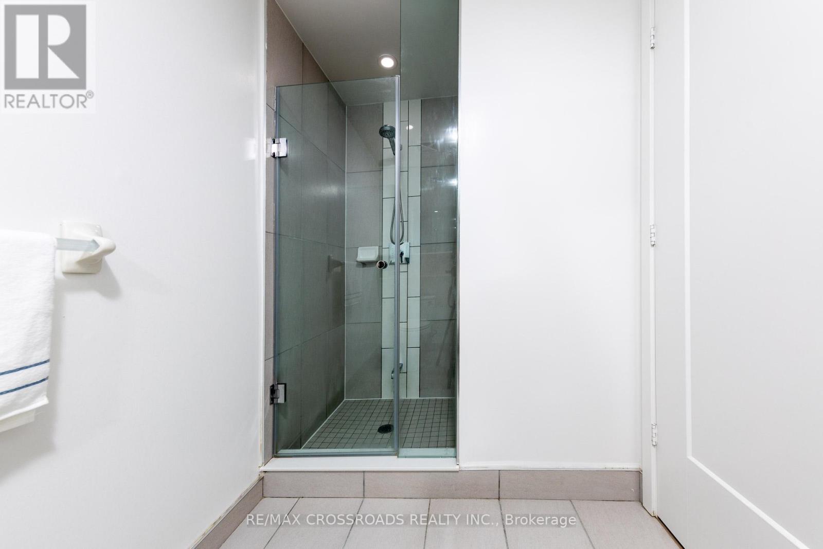 822 - 60 Princess Street, Toronto, Ontario  M5A 2C7 - Photo 22 - C12457965