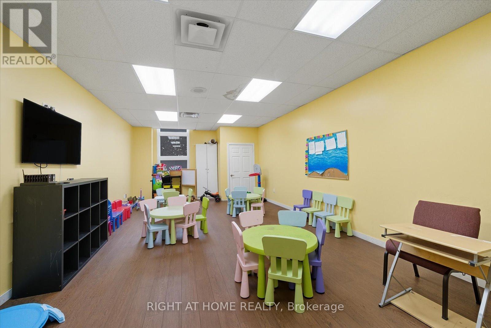 30-32 Progress Avenue, Toronto, Ontario  M1P 2Y4 - Photo 16 - E12457956