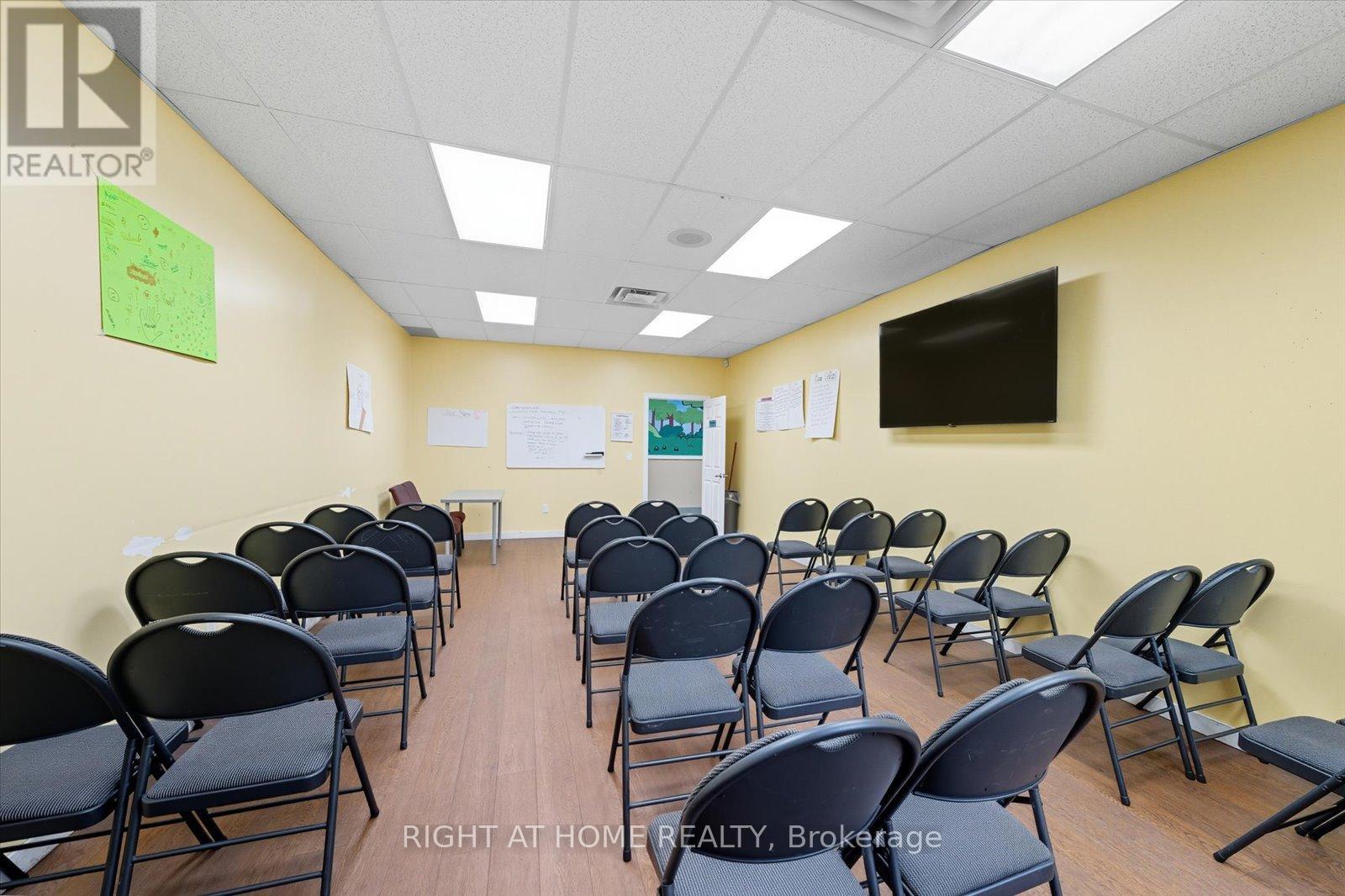 30-32 Progress Avenue, Toronto, Ontario  M1P 2Y4 - Photo 23 - E12457956