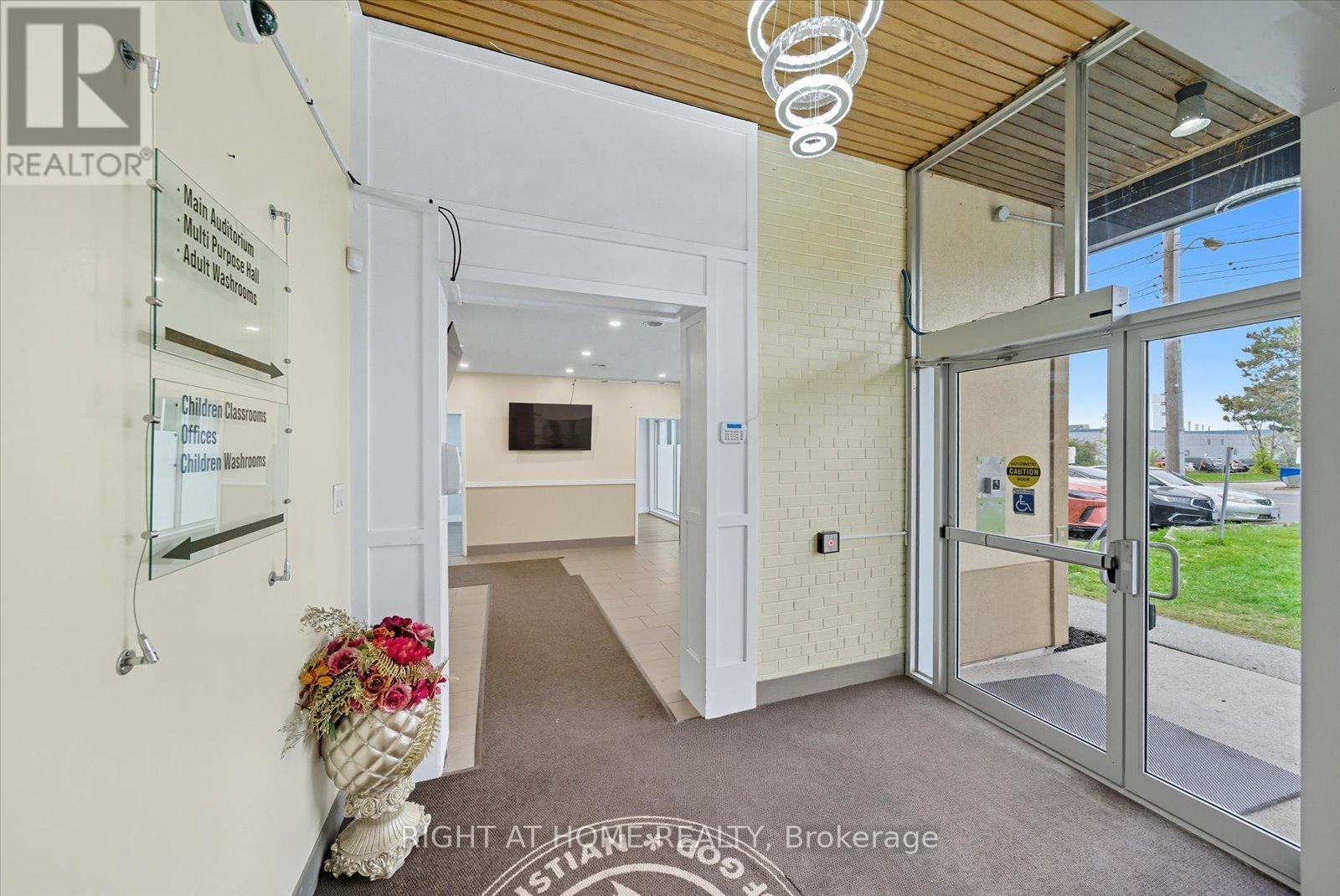 30-32 Progress Avenue, Toronto, Ontario  M1P 2Y4 - Photo 31 - E12457956