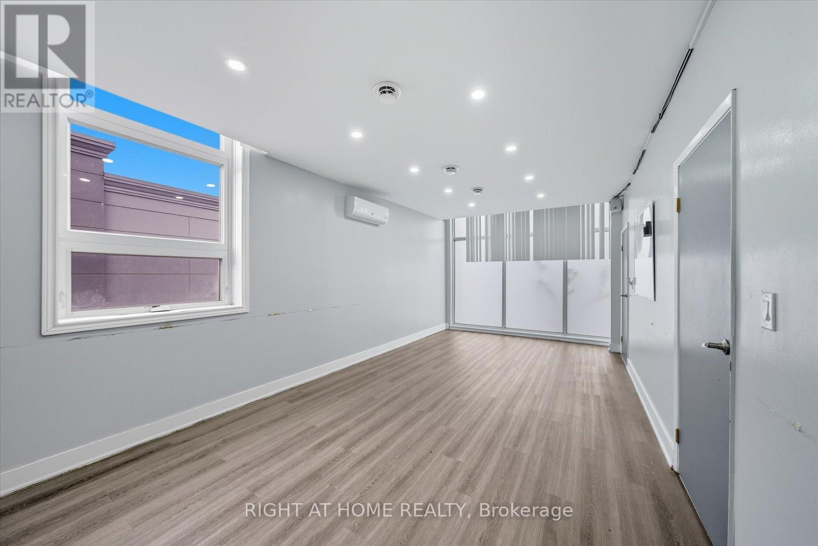 30-32 Progress Avenue, Toronto, Ontario  M1P 2Y4 - Photo 43 - E12457956