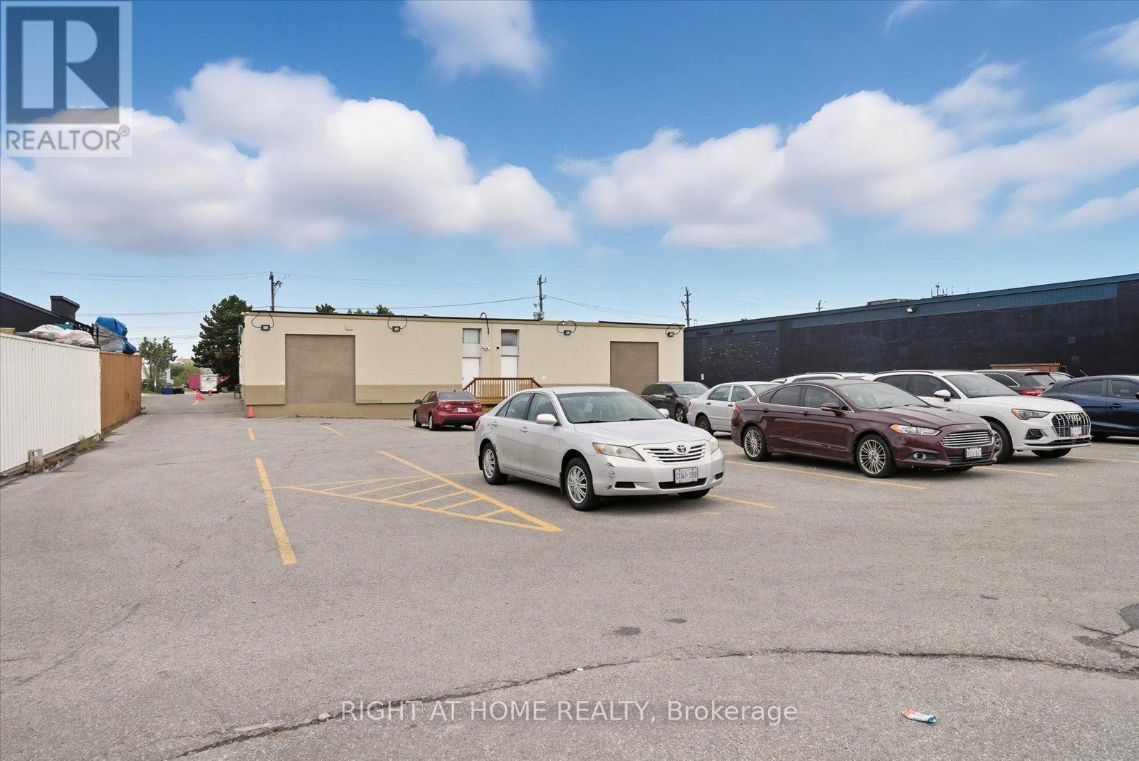 30-32 Progress Avenue, Toronto, Ontario  M1P 2Y4 - Photo 46 - E12457956