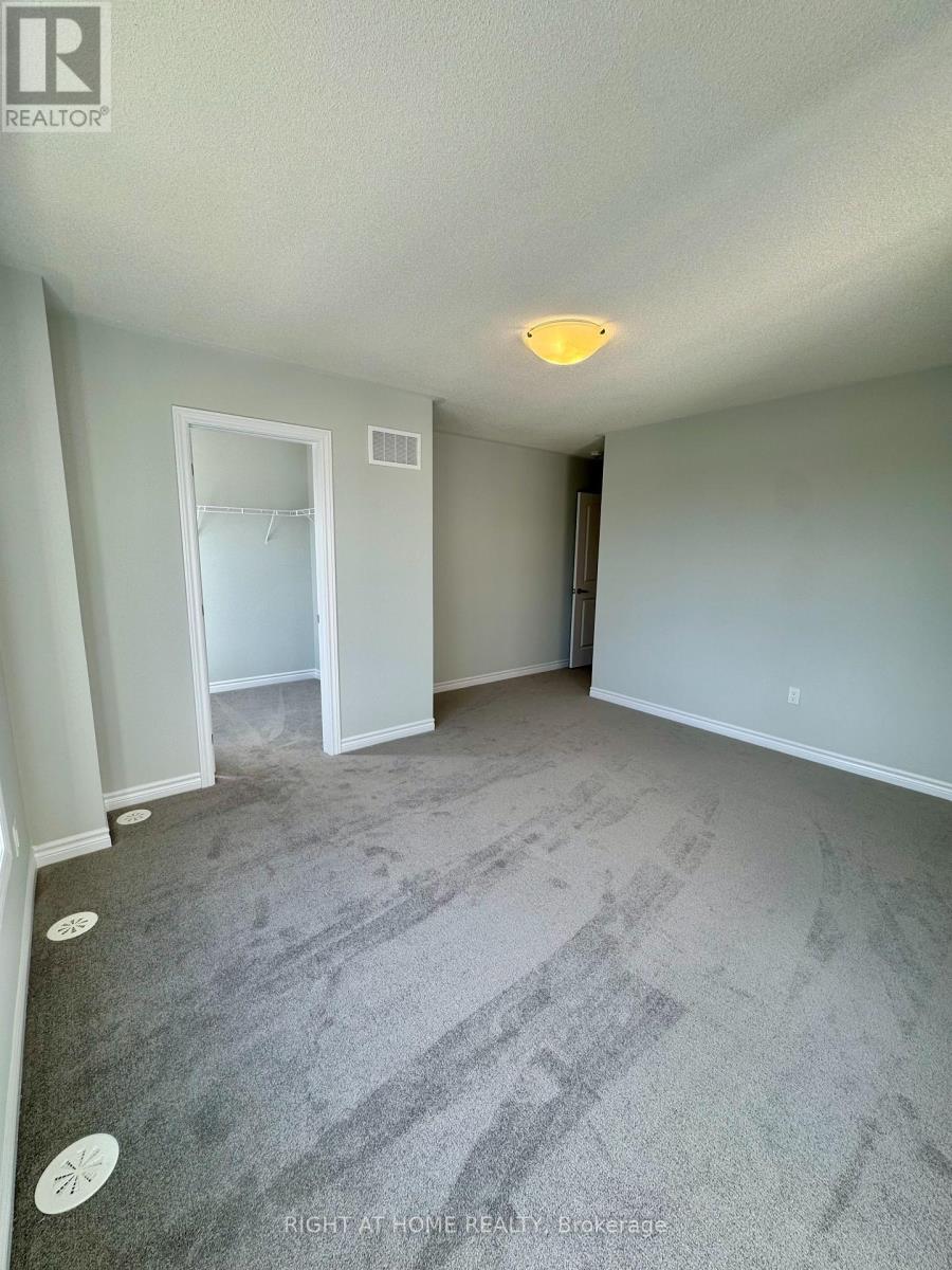 1020 Dyas Avenue, Oshawa, Ontario  L1H 8L7 - Photo 14 - E12457959