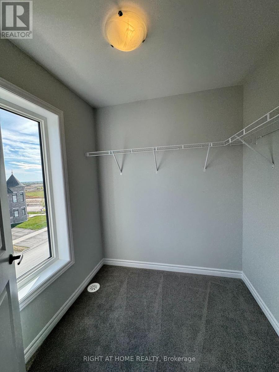 1020 Dyas Avenue, Oshawa, Ontario  L1H 8L7 - Photo 16 - E12457959