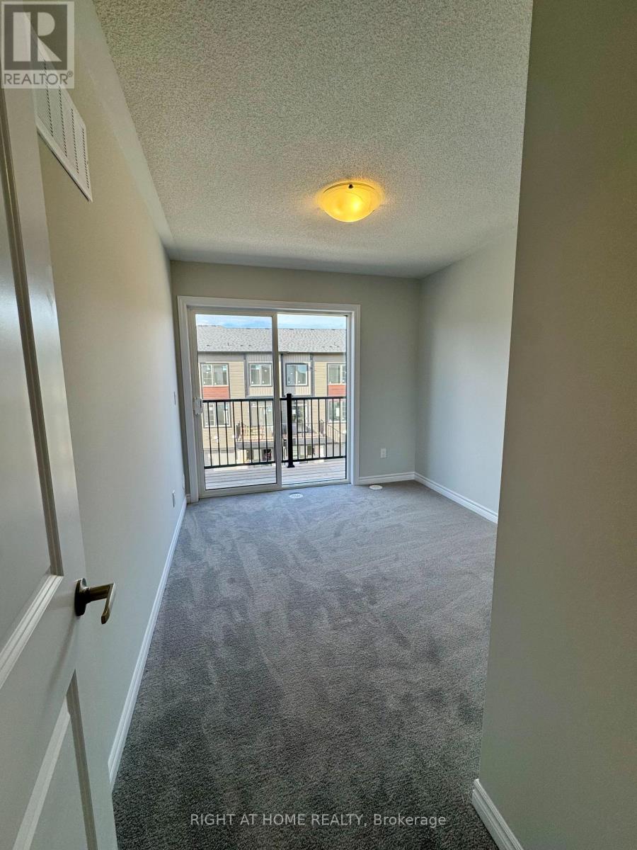 1020 Dyas Avenue, Oshawa, Ontario  L1H 8L7 - Photo 18 - E12457959