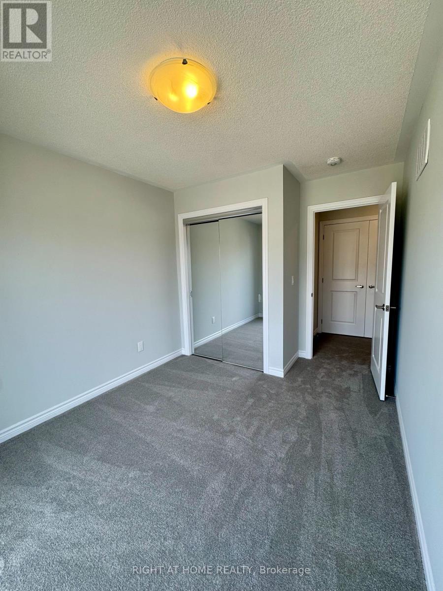 1020 Dyas Avenue, Oshawa, Ontario  L1H 8L7 - Photo 19 - E12457959