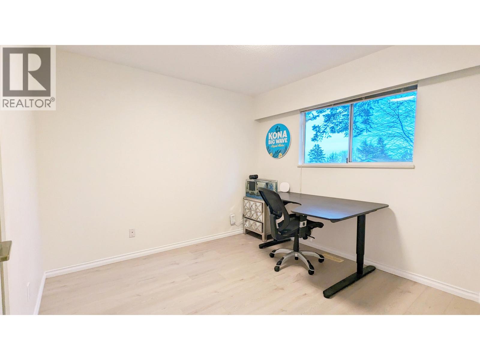 350 52a Street, Delta, British Columbia  V4M 2Z9 - Photo 8 - R3055941
