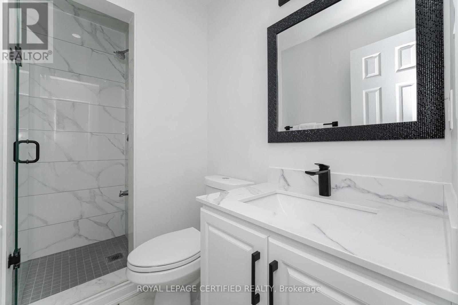 123 Dunlop Court, Brampton, Ontario  L6X 5A6 - Photo 26 - W12457964