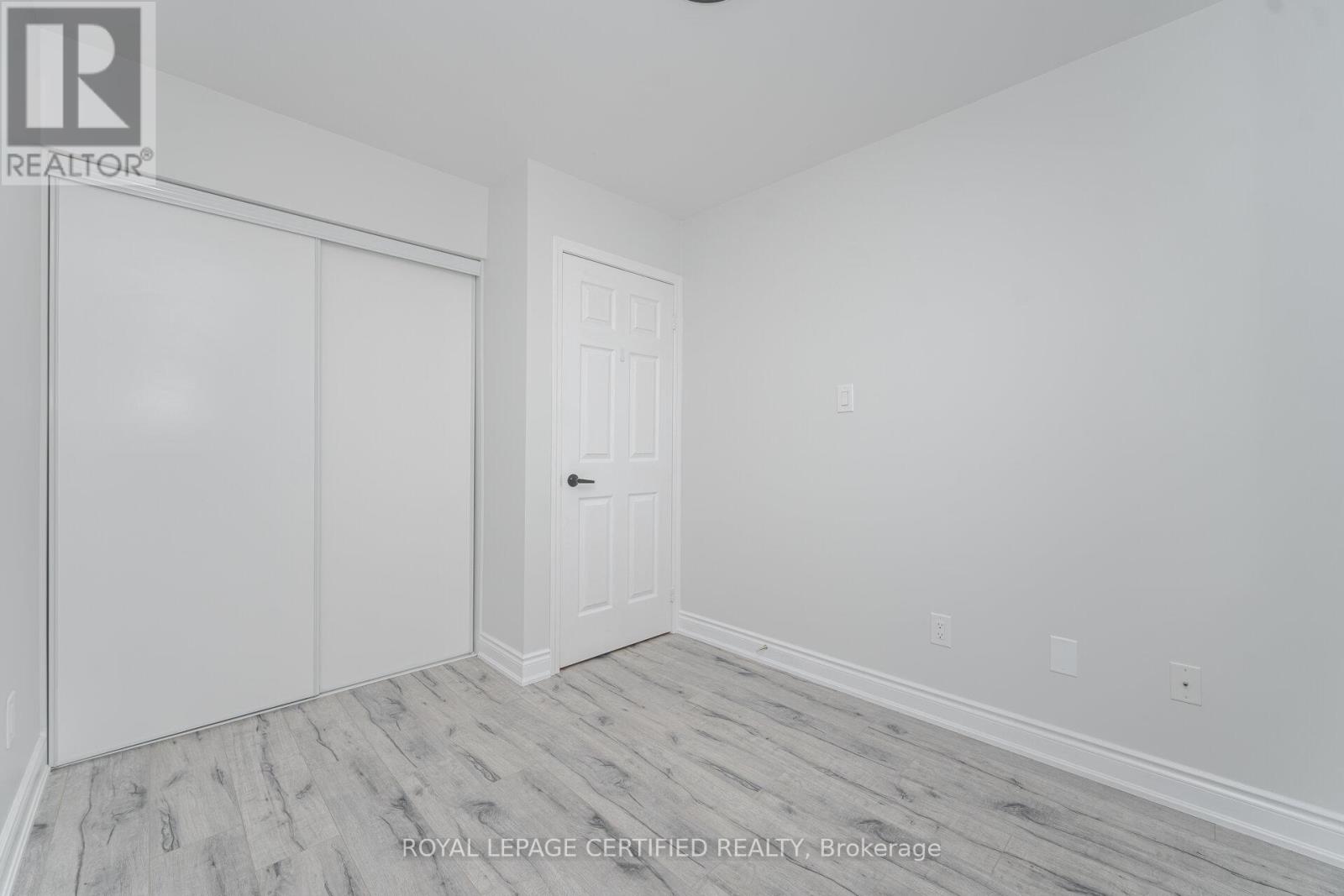 123 Dunlop Court, Brampton, Ontario  L6X 5A6 - Photo 31 - W12457964