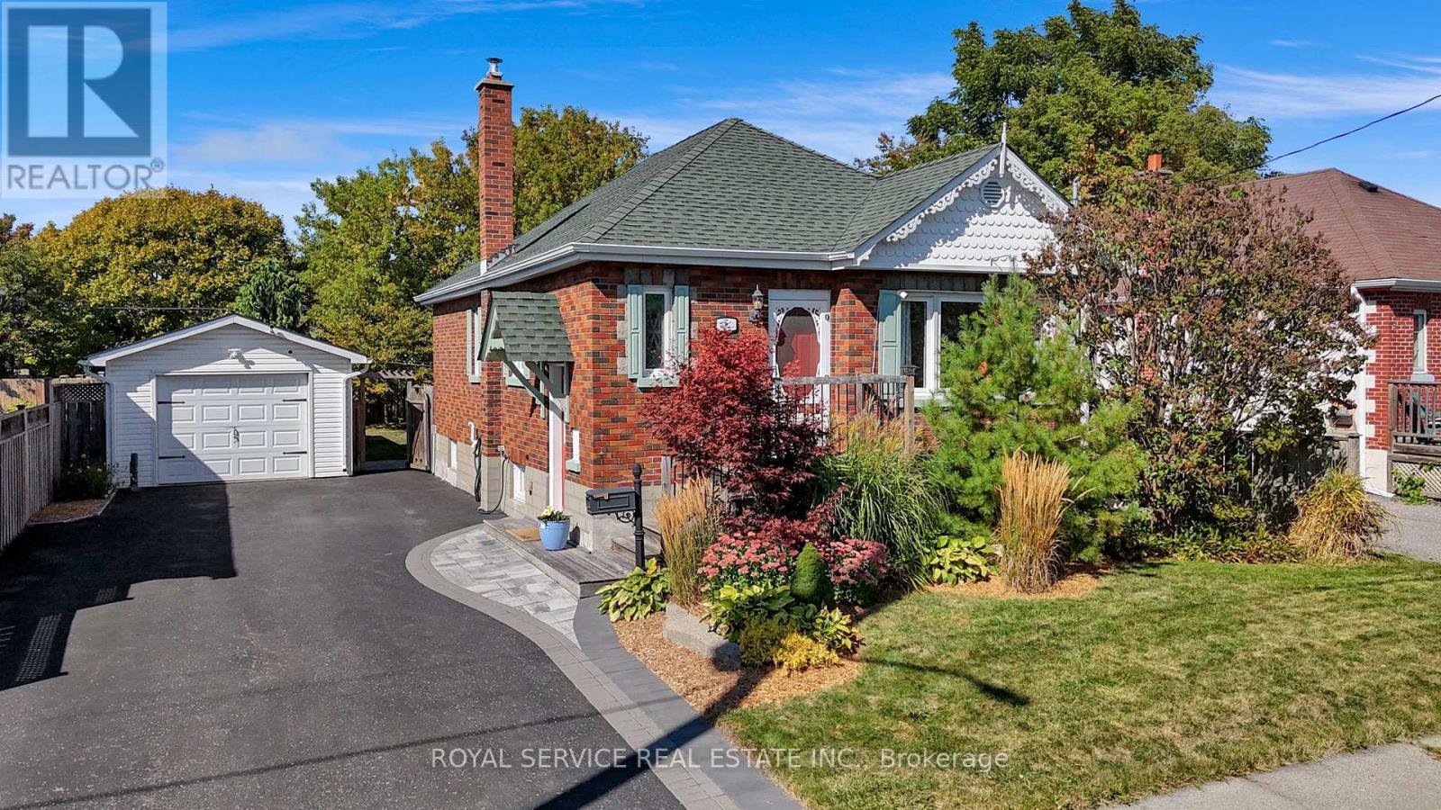 240 GEORGE STREET, Oshawa, Ontario