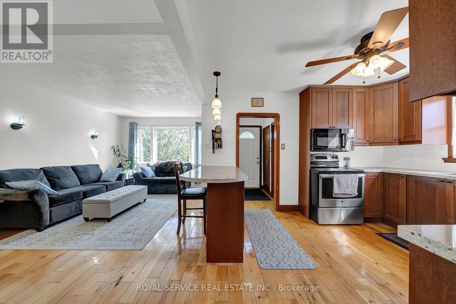 240 George Street, Oshawa, Ontario  L1H 2W5 - Photo 5 - E12457987