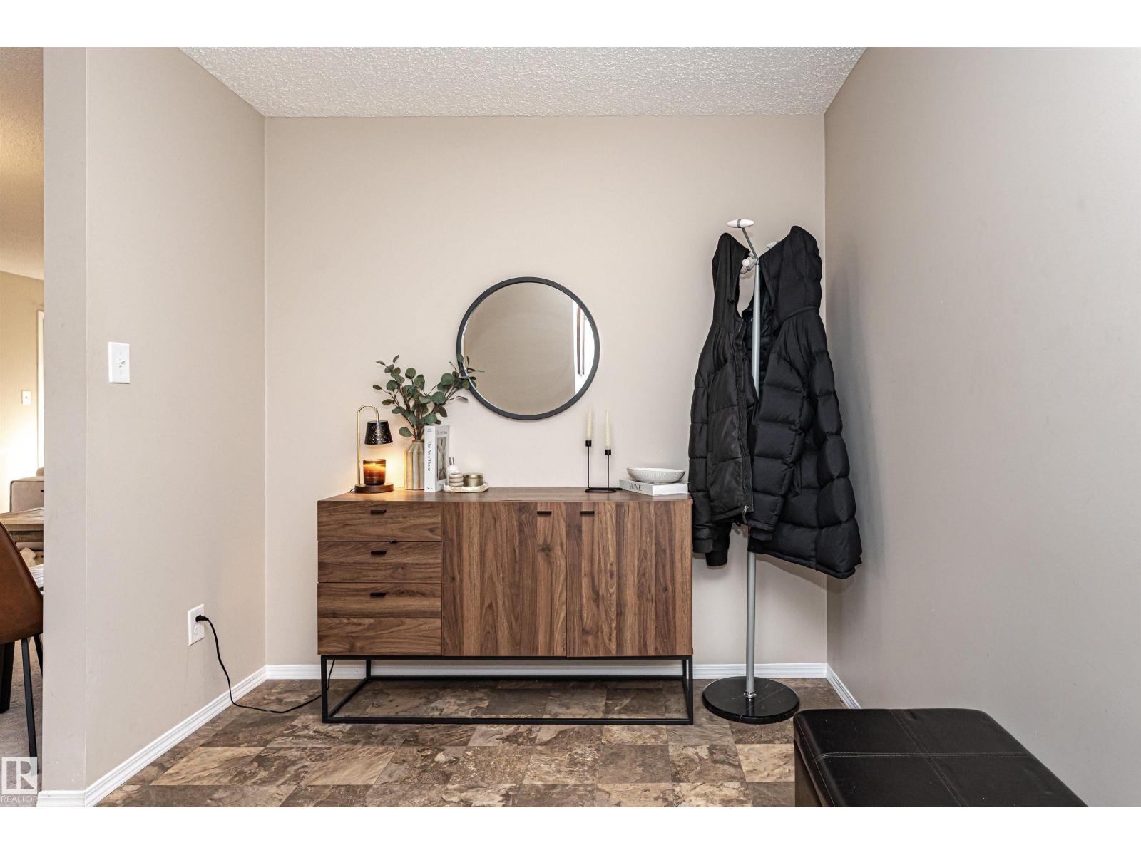 #321 1070 Mcconachie Bv Nw, Edmonton, Alberta  T5Y 0X1 - Photo 5 - E4461796