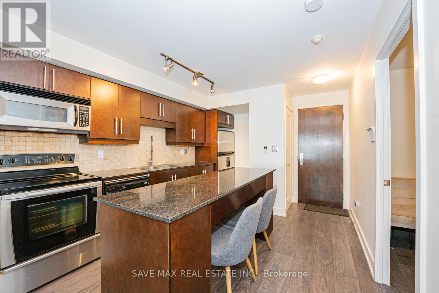 2021 - 20 Blue Jays Way, Toronto, Ontario  M5V 3W6 - Photo 12 - C12457976