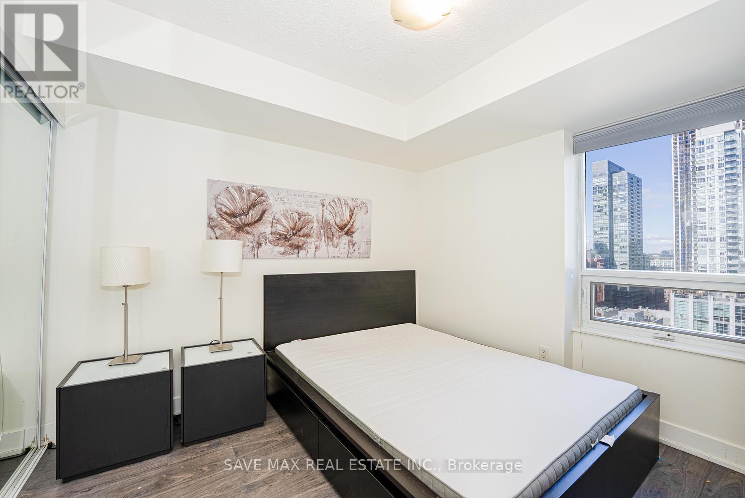 2021 - 20 Blue Jays Way, Toronto, Ontario  M5V 3W6 - Photo 18 - C12457976