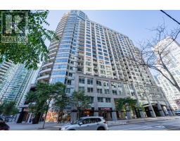 2021 - 20 BLUE JAYS WAY, Toronto, Ontario