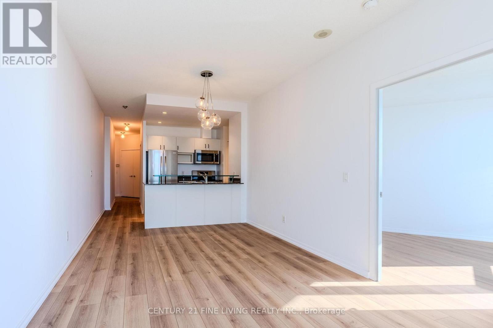 2407 - 208 Queens Quay W, Toronto, Ontario  M5J 2Y5 - Photo 15 - C12457982