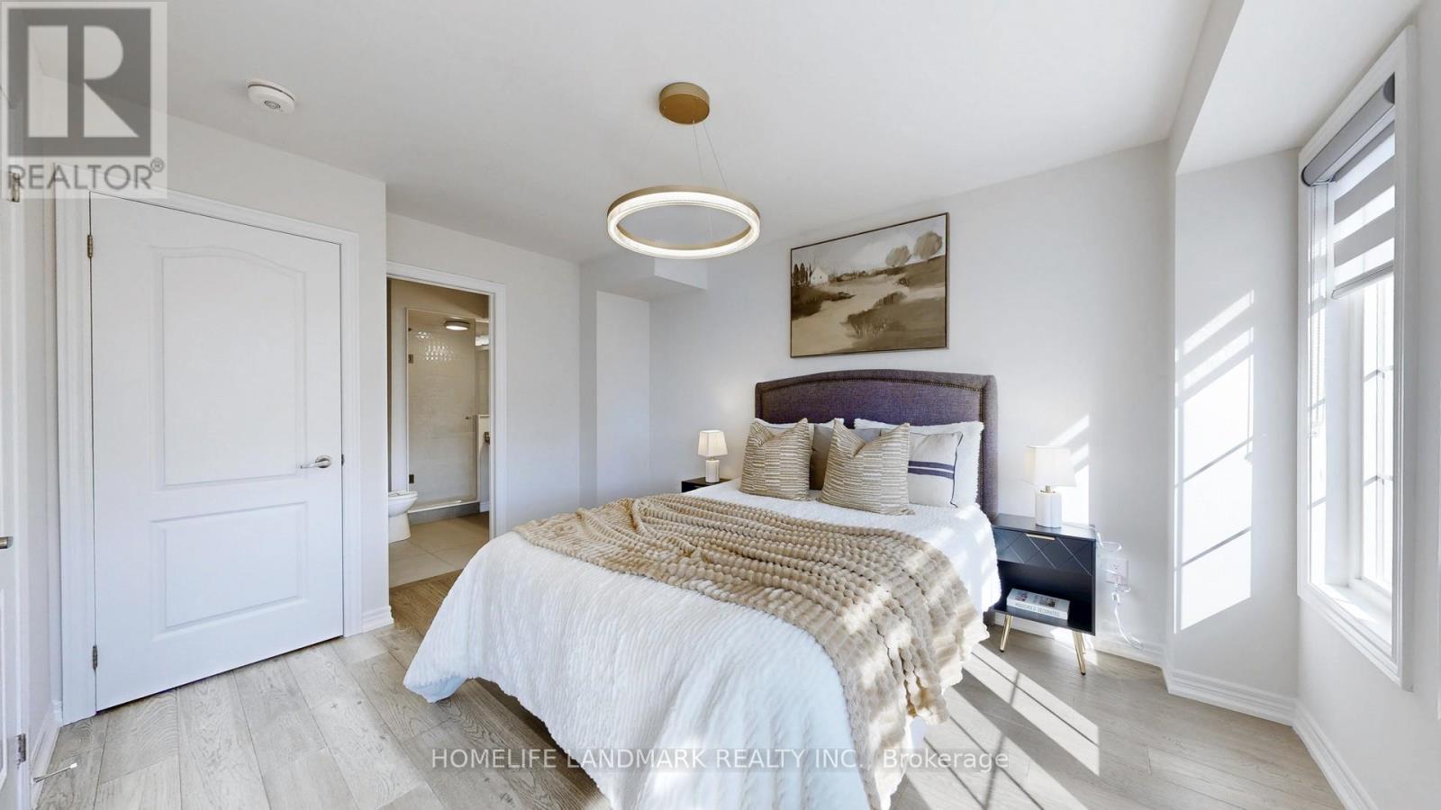 575 White's Hill Avenue, Markham, Ontario  L6B 1N9 - Photo 27 - N12455852