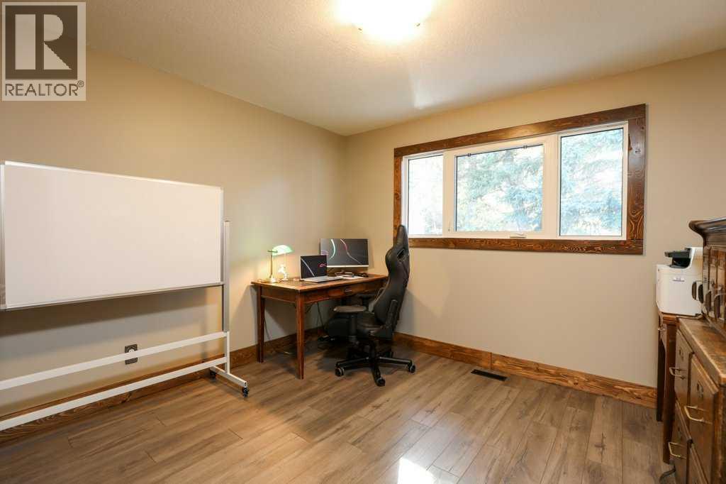 12706 16 Avenue, Blairmore, Alberta  T0K 0E0 - Photo 19 - A2263949