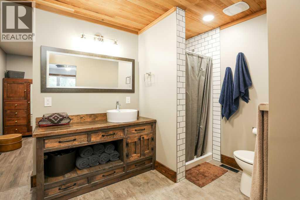 12706 16 Avenue, Blairmore, Alberta  T0K 0E0 - Photo 21 - A2263949
