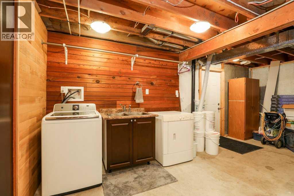 12706 16 Avenue, Blairmore, Alberta  T0K 0E0 - Photo 30 - A2263949