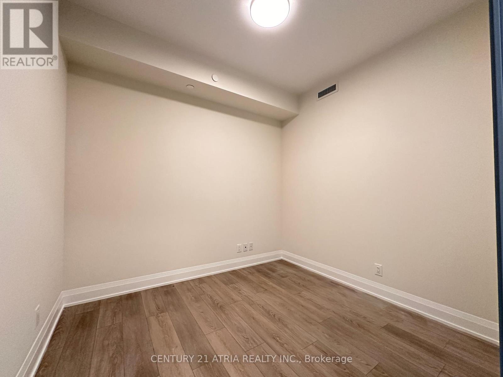 1708 - 18 Water Walk Drive, Markham, Ontario  L3R 6L5 - Photo 8 - N12457978