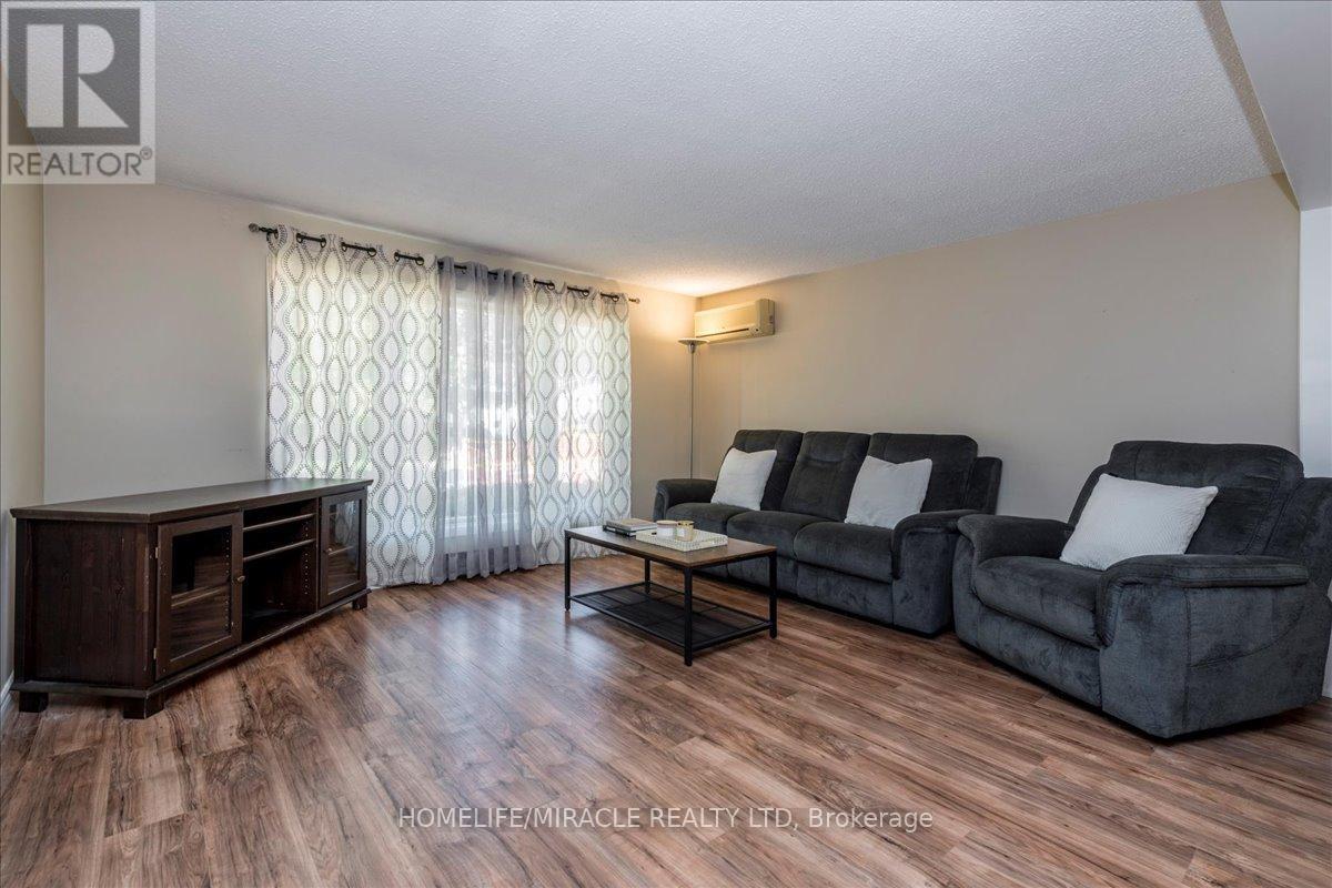 1 Tecumseth Pines Drive, New Tecumseth, Ontario  L0G 1W0 - Photo 7 - N12457989