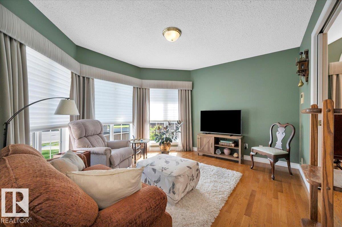 312 Burton Rd Nw, Edmonton, Alberta  T6R 2G7 - Photo 8 - E4457617