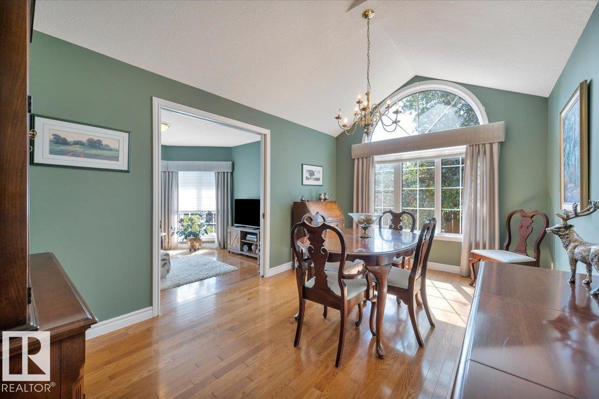 312 Burton Rd Nw, Edmonton, Alberta  T6R 2G7 - Photo 10 - E4457617