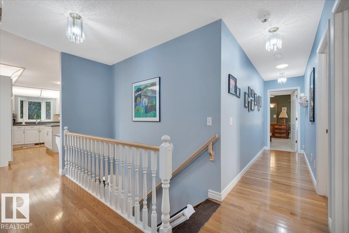 312 Burton Rd Nw, Edmonton, Alberta  T6R 2G7 - Photo 25 - E4457617