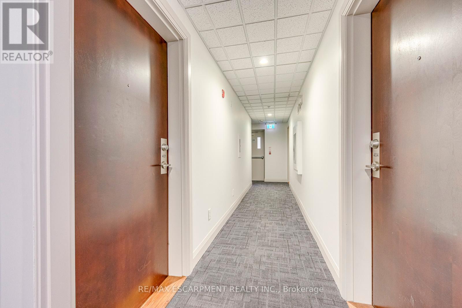 401 - 70 Stewart Street, Oakville, Ontario  L6K 1X5 - Photo 7 - W12457973