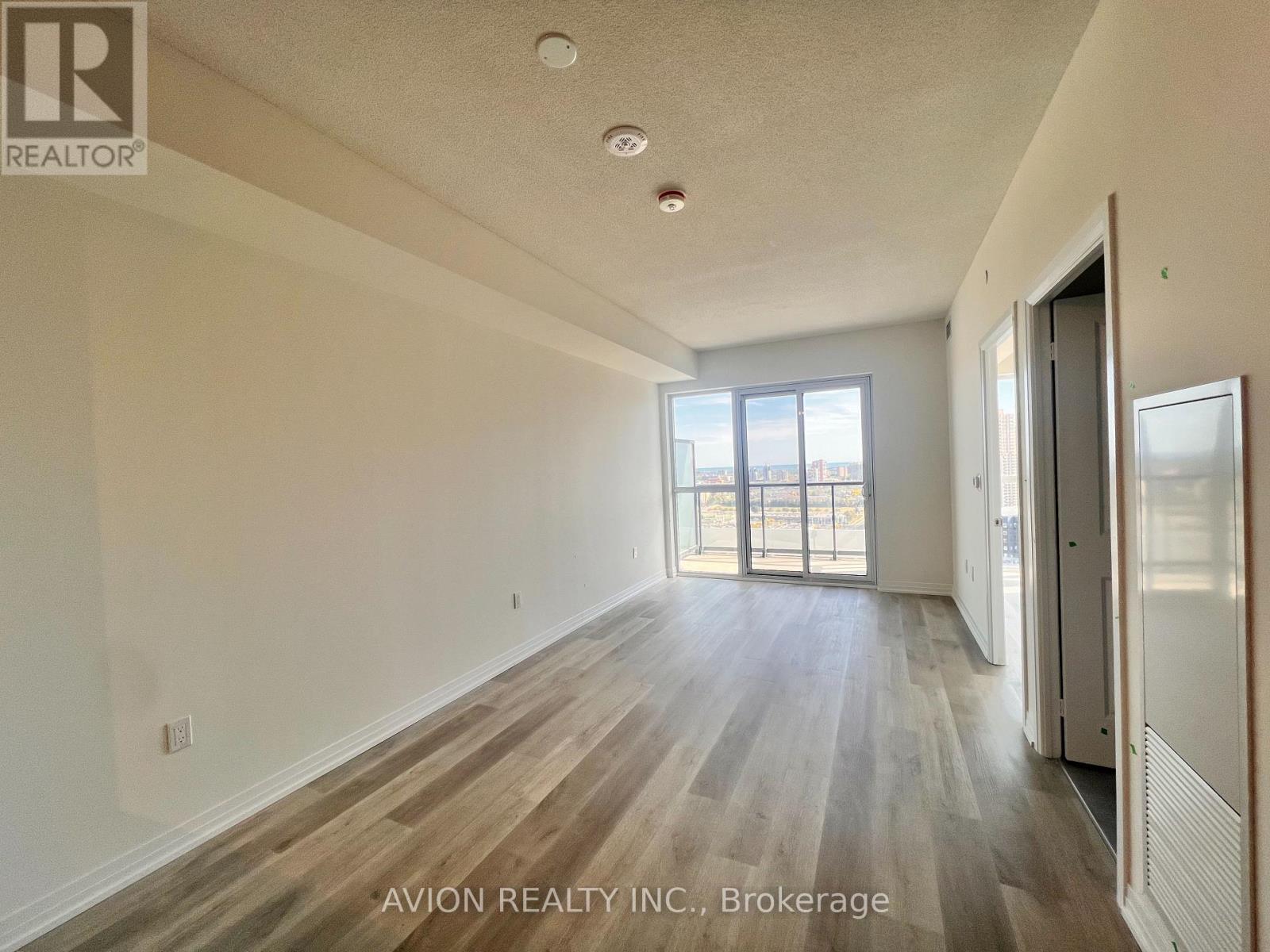 1903 - 15 Watergarden Drive, Mississauga, Ontario  L5R 0H4 - Photo 9 - W12457980