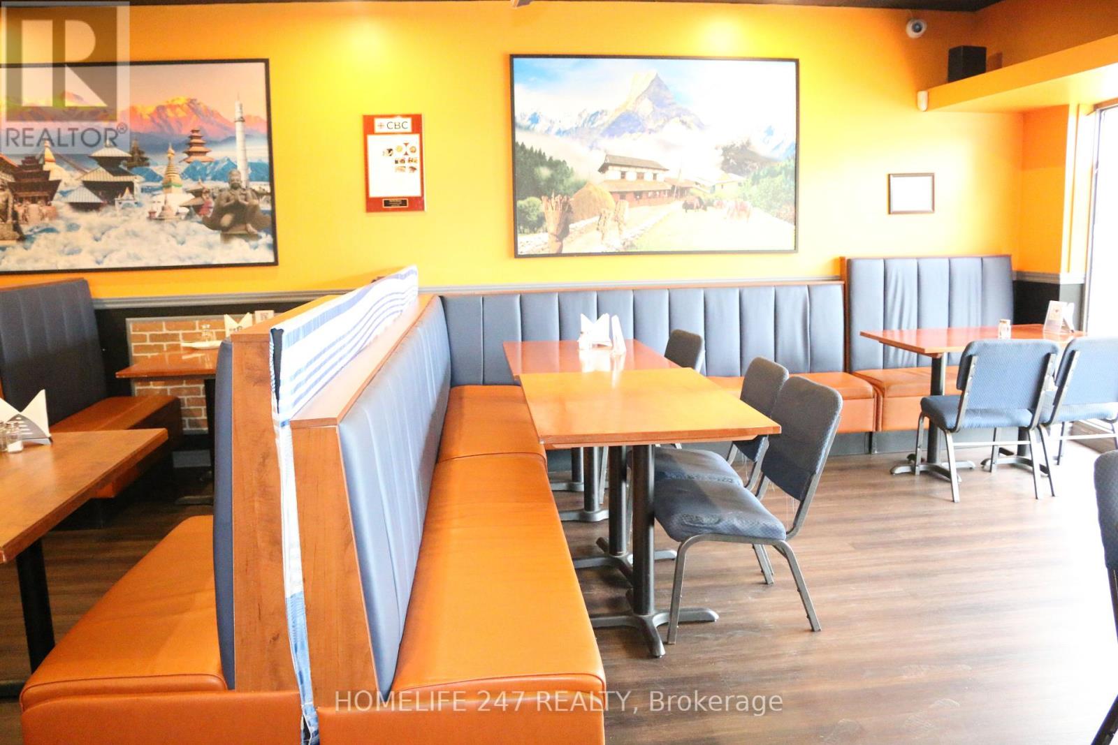 1118 King Street E, Cambridge, Ontario  N3H 3P6 - Photo 4 - X12457977