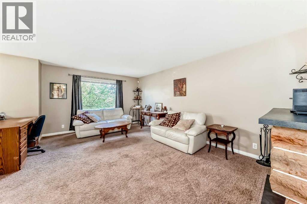 B, 1 Eline Street, Red Deer, Alberta  T4R 2M9 - Photo 5 - A2263665