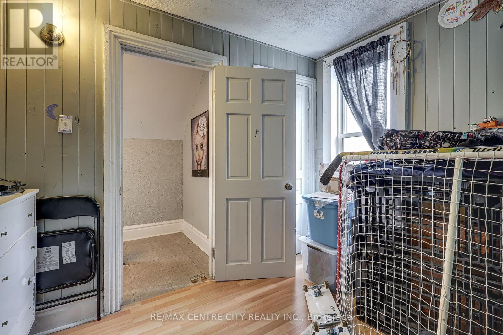 270 Ross Street, St. Thomas, Ontario  N5R 3Y9 - Photo 23 - X12457992