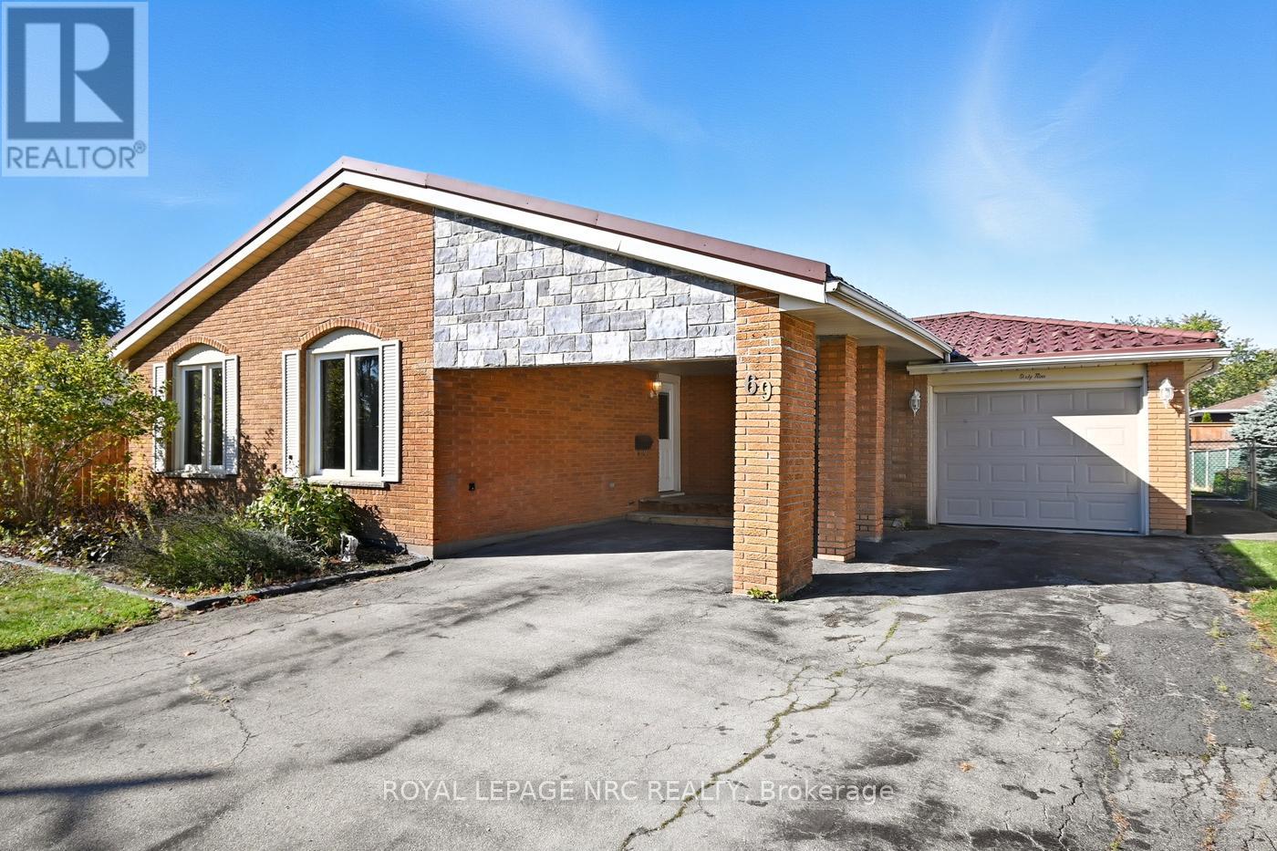 69 ELMVALE CRESCENT, Port Colborne, Ontario