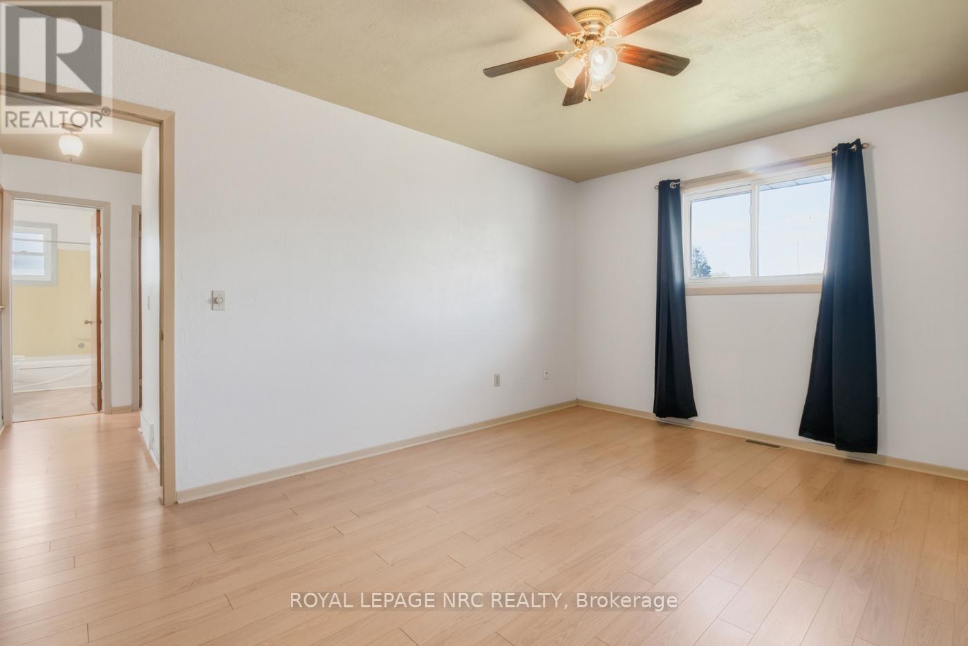 69 Elmvale Crescent, Port Colborne, Ontario  L3K 5X1 - Photo 16 - X12458000