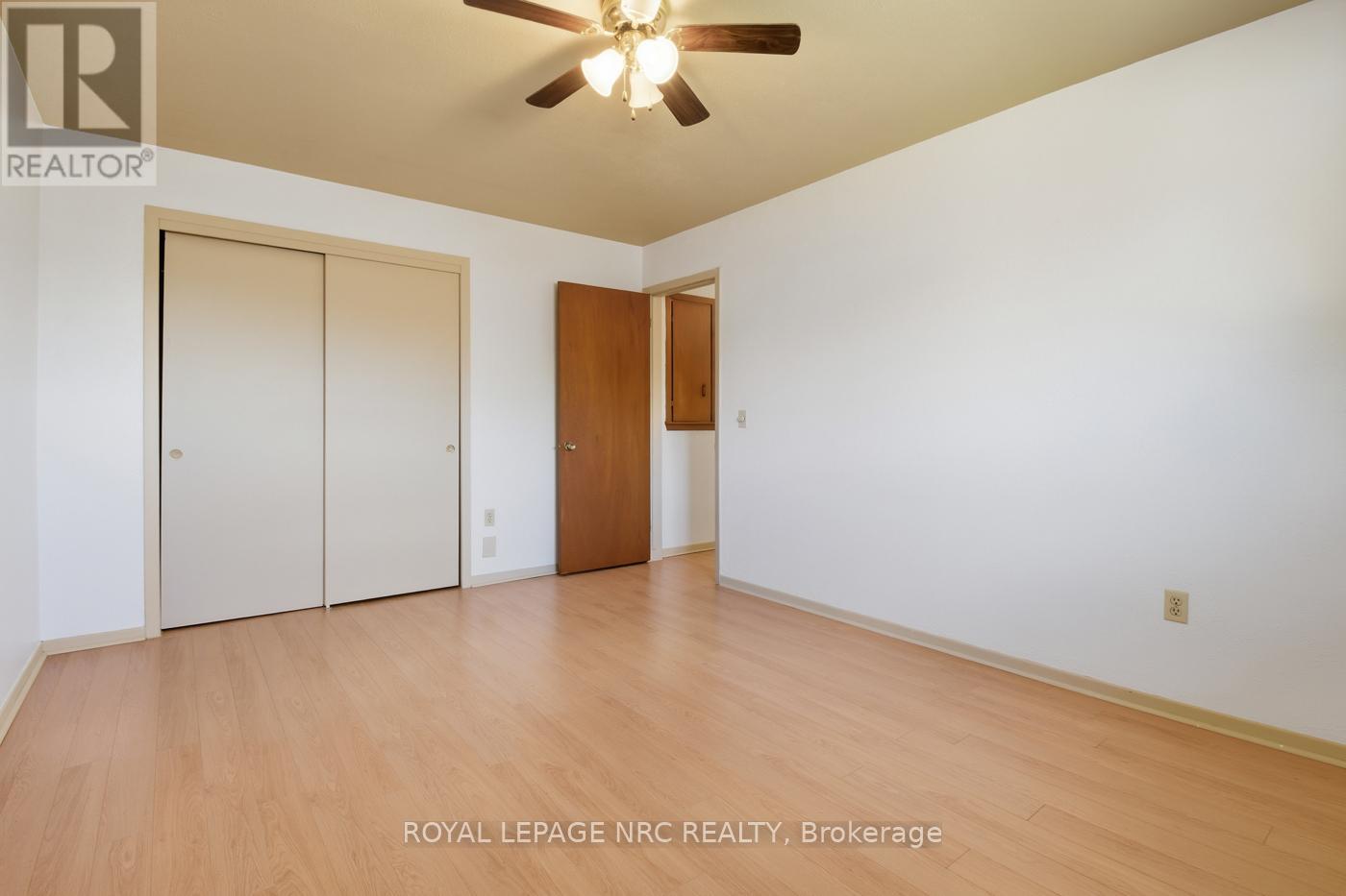 69 Elmvale Crescent, Port Colborne, Ontario  L3K 5X1 - Photo 17 - X12458000