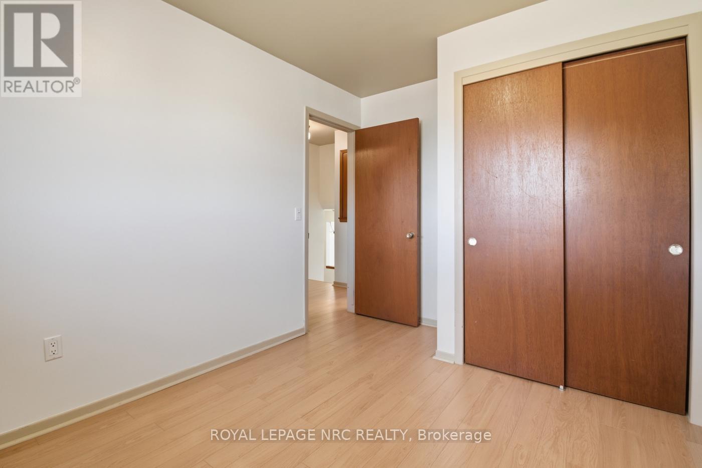 69 Elmvale Crescent, Port Colborne, Ontario  L3K 5X1 - Photo 19 - X12458000