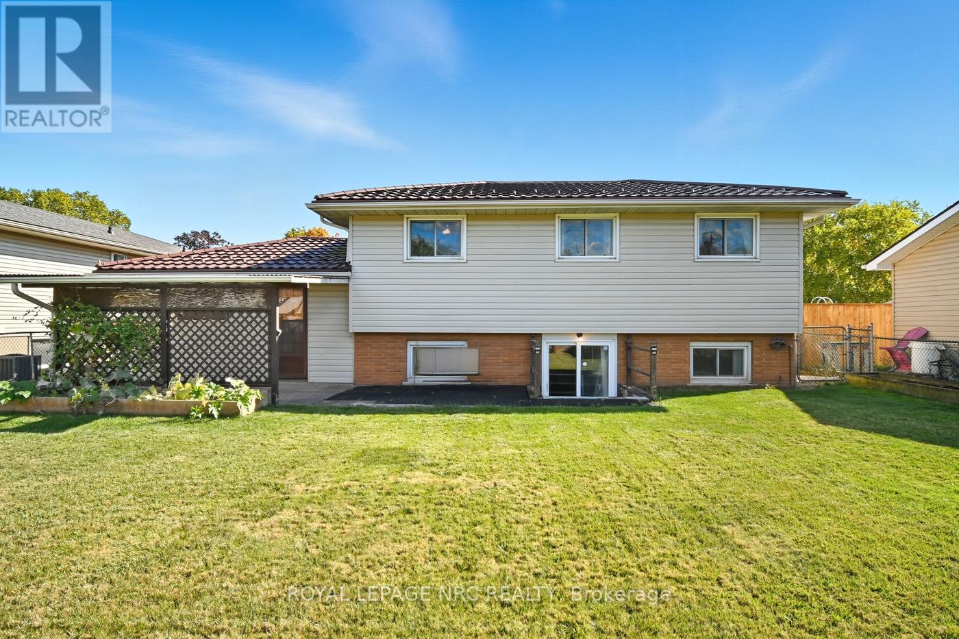 69 Elmvale Crescent, Port Colborne, Ontario  L3K 5X1 - Photo 38 - X12458000
