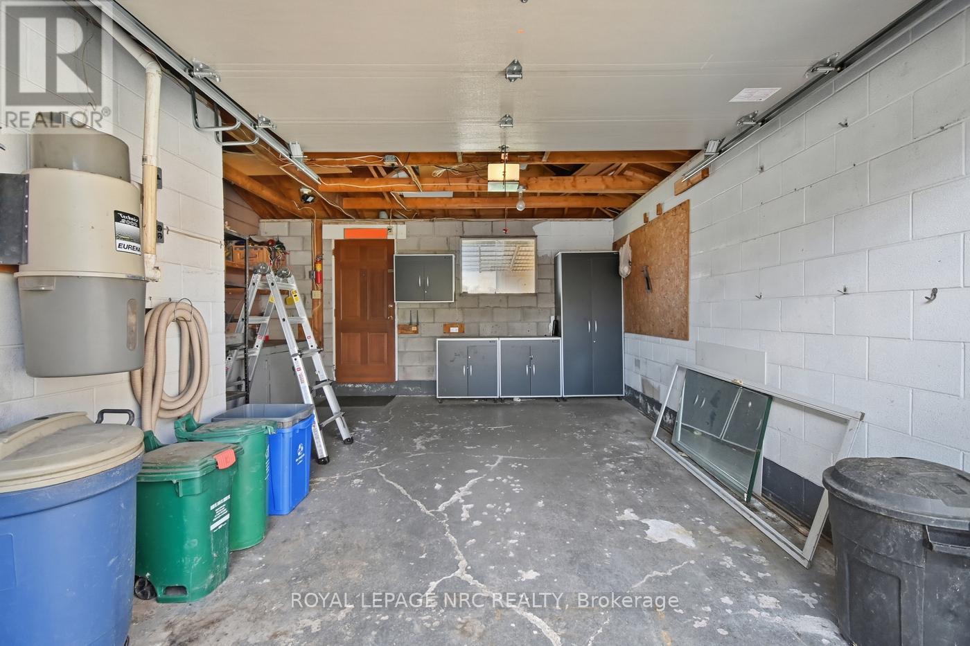 69 Elmvale Crescent, Port Colborne, Ontario  L3K 5X1 - Photo 42 - X12458000