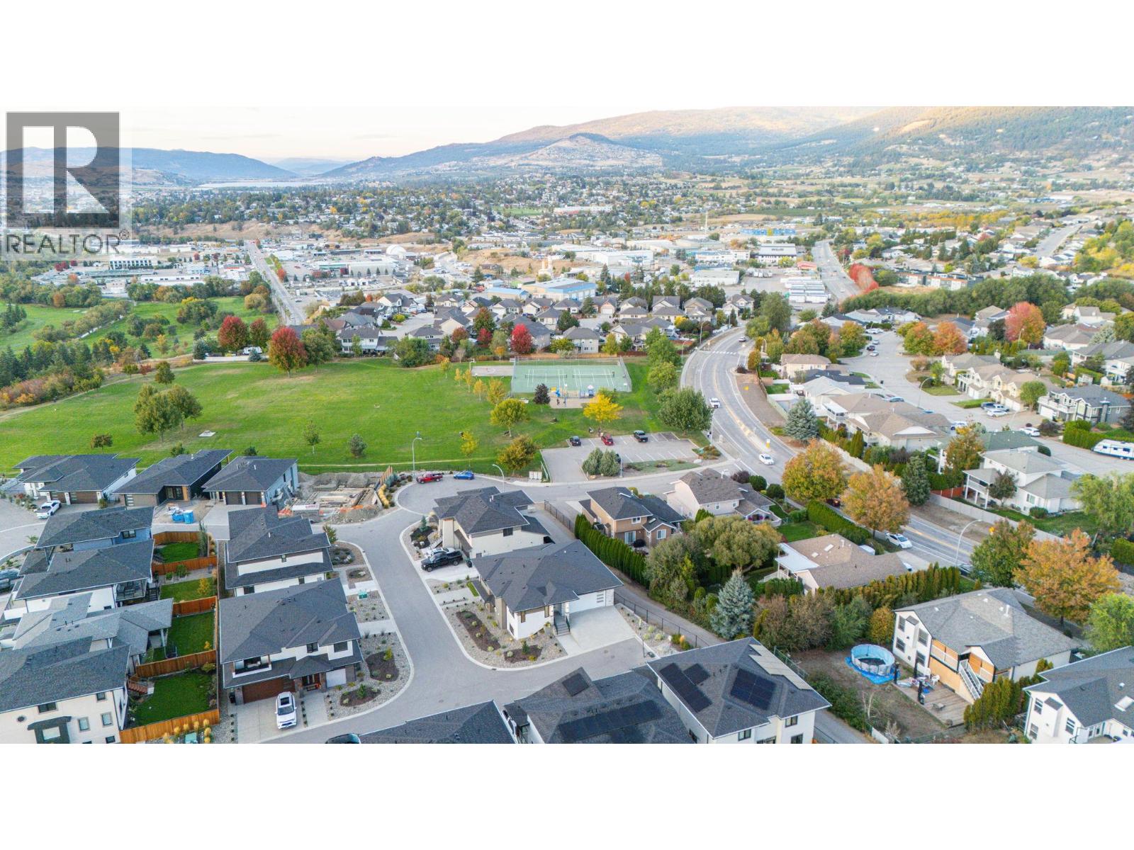 1036 Mt Burnham Drive Vernon, BC V1B0B2_10