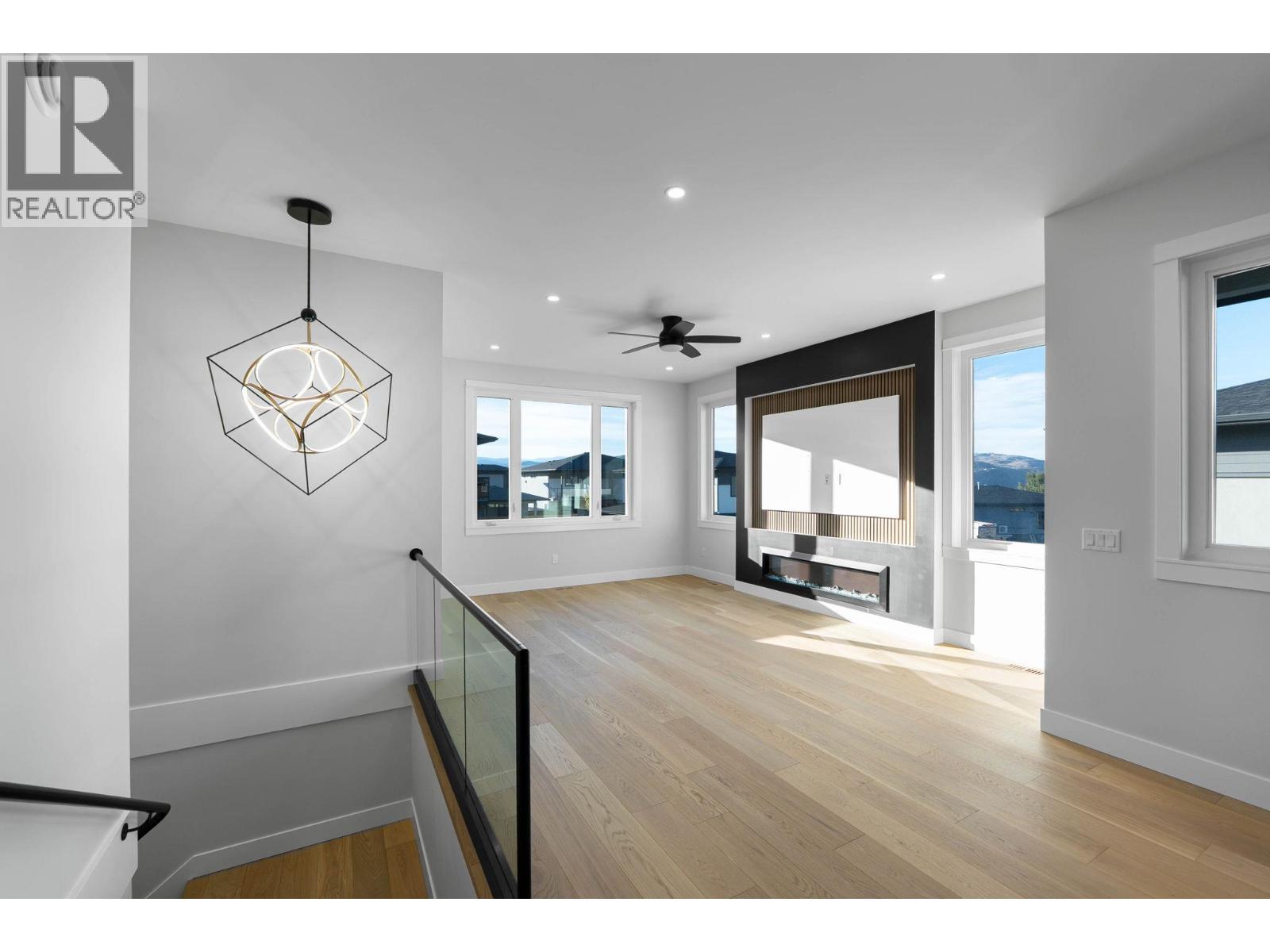 1036 Mt Burnham Drive Vernon, BC V1B0B2_20