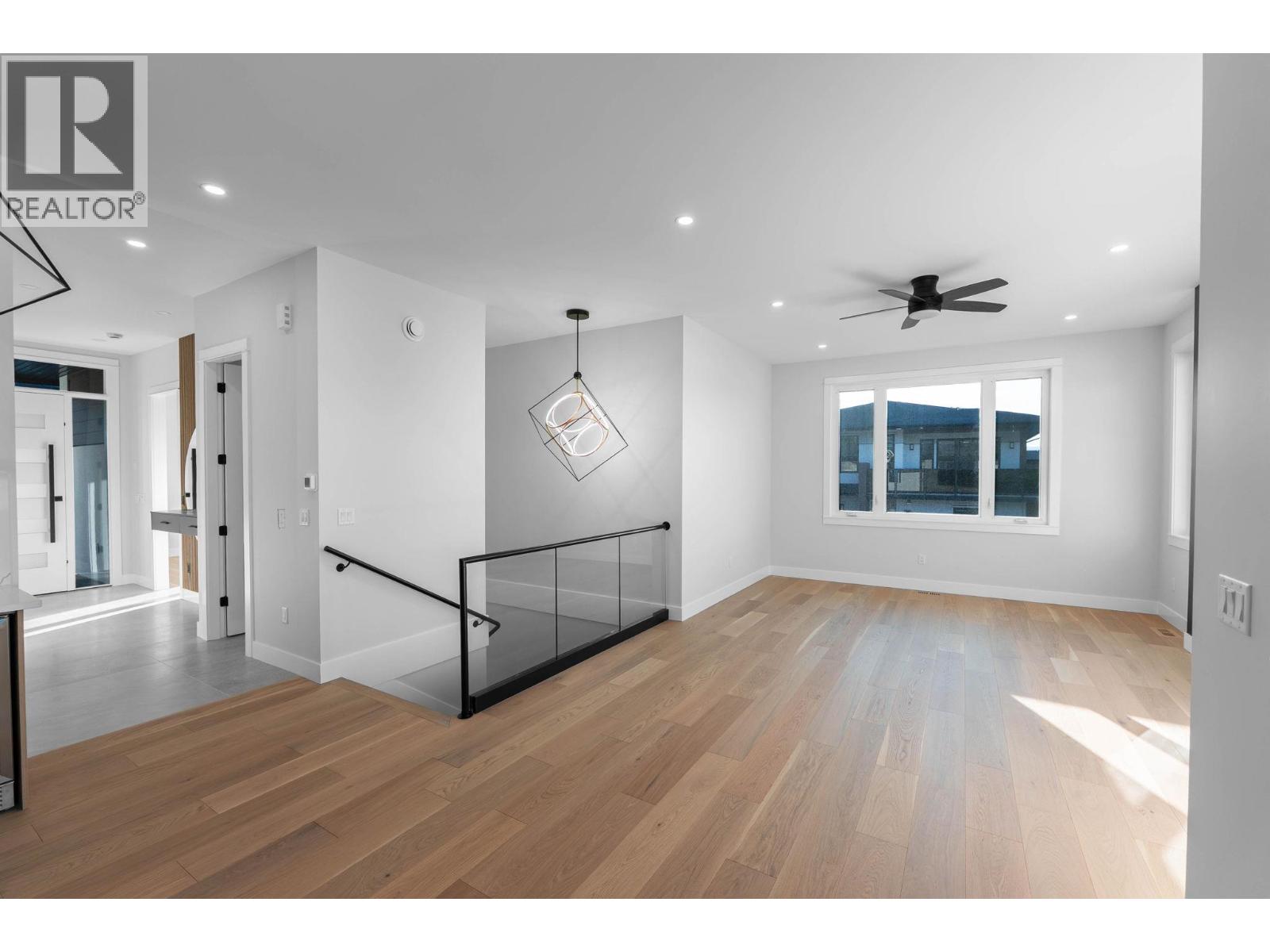 1036 Mt Burnham Drive Vernon, BC V1B0B2_19