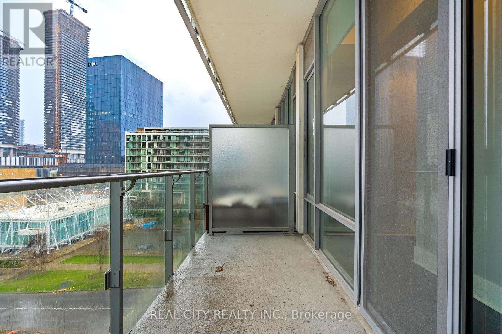 626 - 29 Queens Quay E, Toronto, Ontario  M5E 0A4 - Photo 30 - C12457990