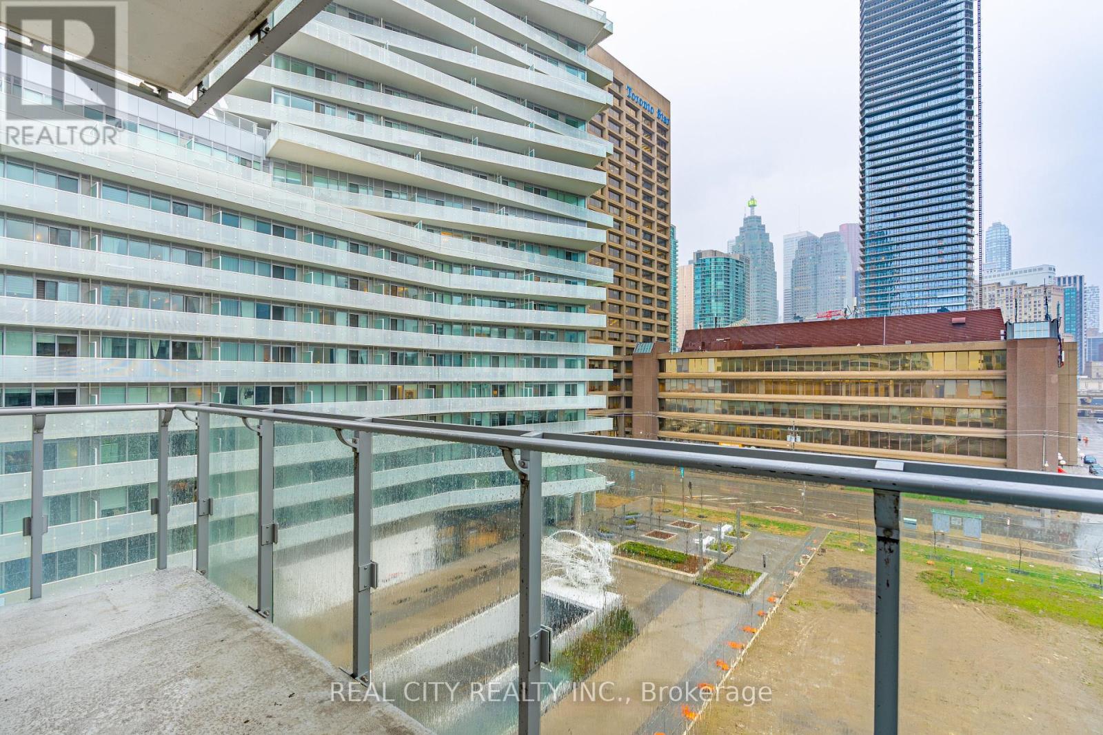 626 - 29 Queens Quay E, Toronto, Ontario  M5E 0A4 - Photo 31 - C12457990